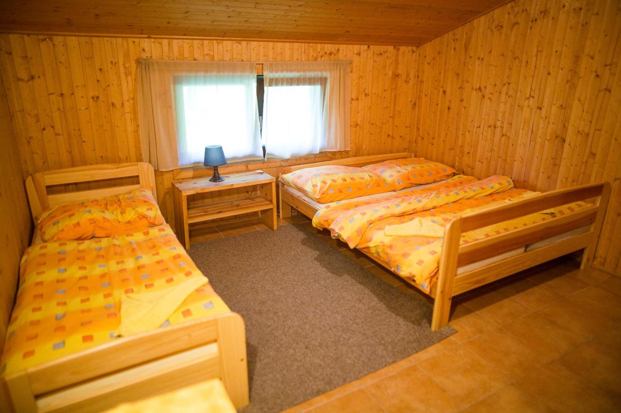 Komari Louka Nova Olesna Eksteriør bilde