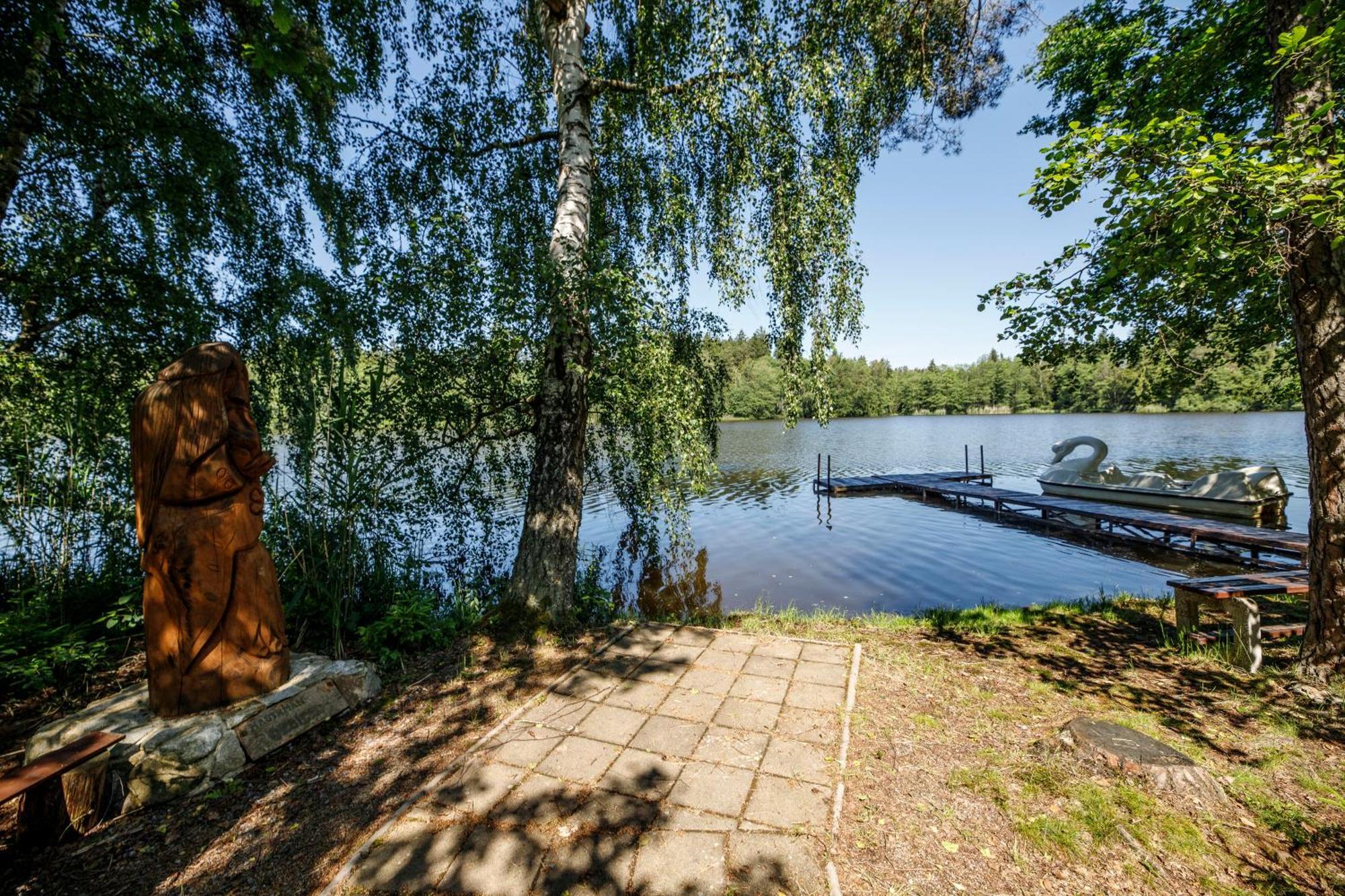 Komari Louka Nova Olesna Eksteriør bilde